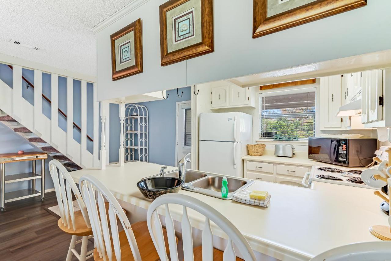 Deluna Court Getaway Panama City Beach